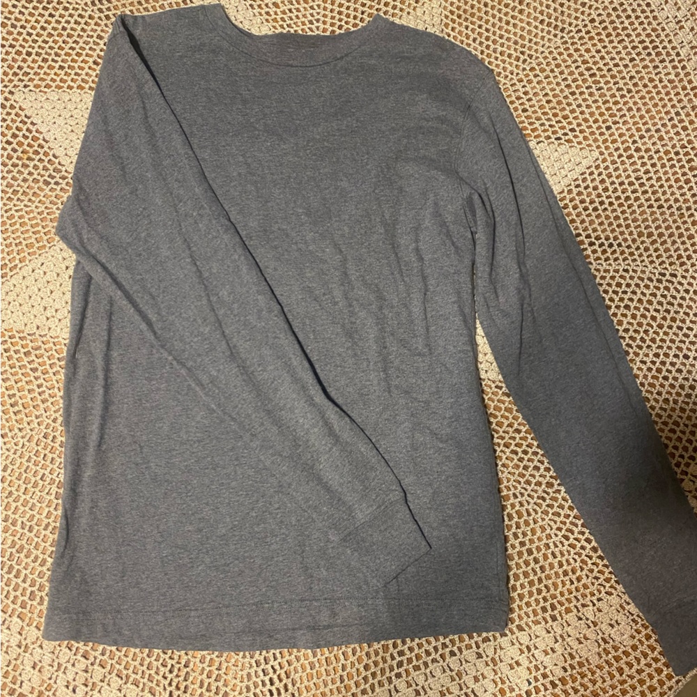 Gray long sleeve